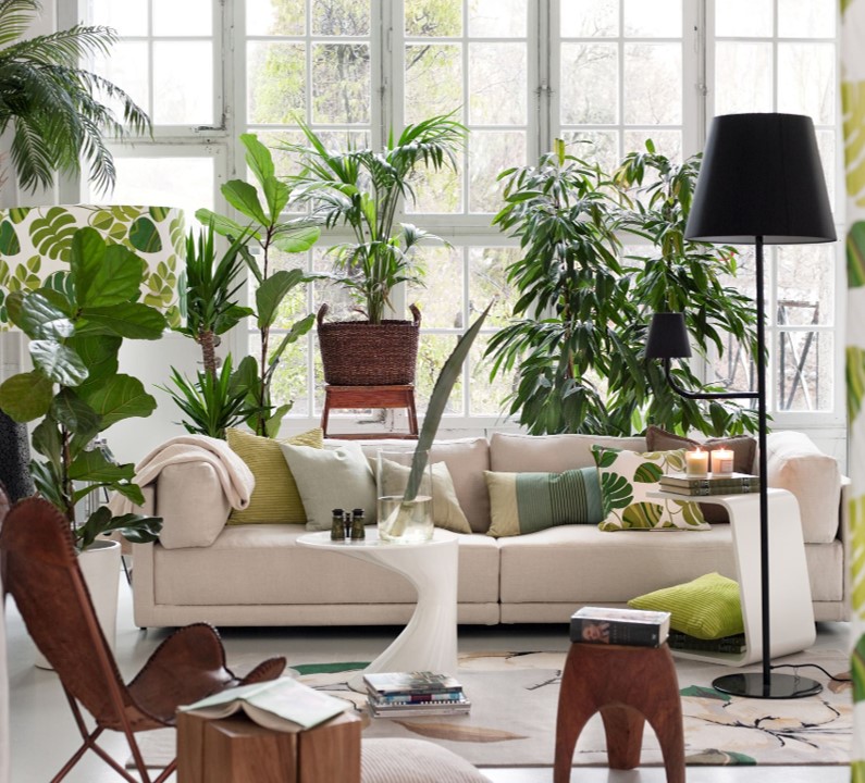 Bright living room 2